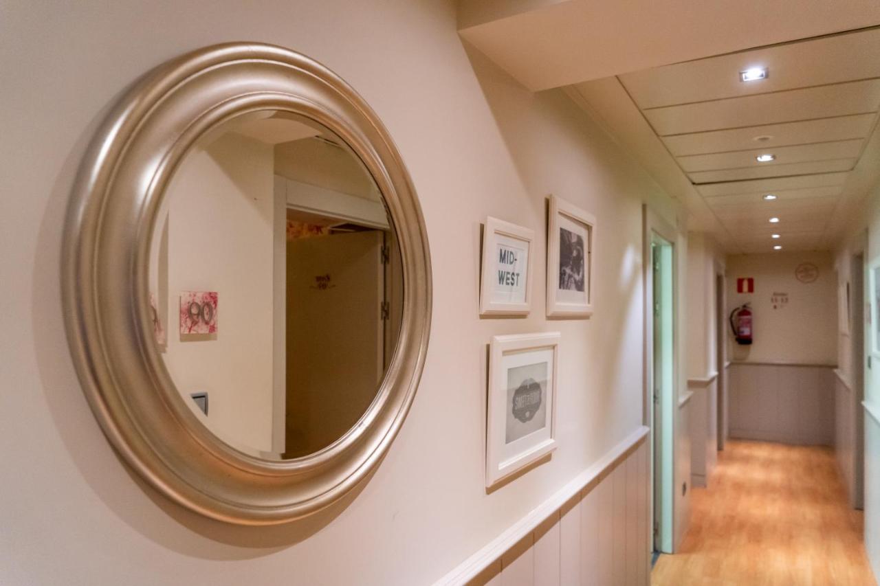 Hostal Matheu Мадрид Екстериор снимка