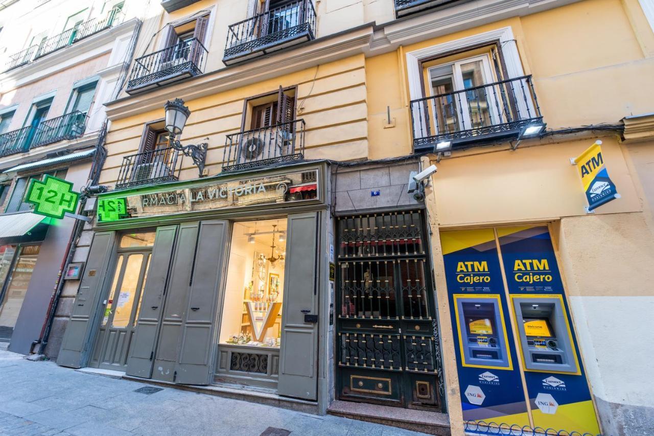 Hostal Matheu Мадрид Екстериор снимка
