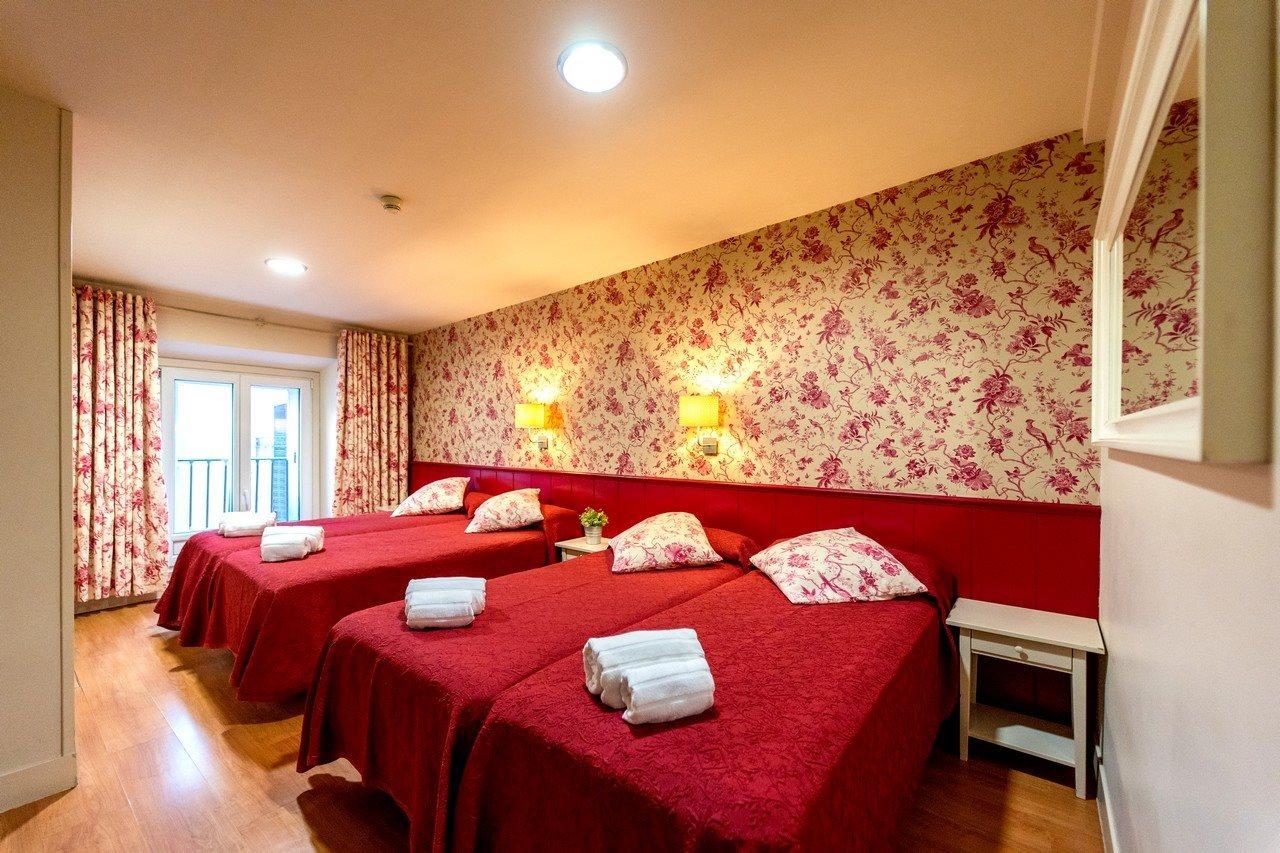 Hostal Matheu Мадрид Екстериор снимка
